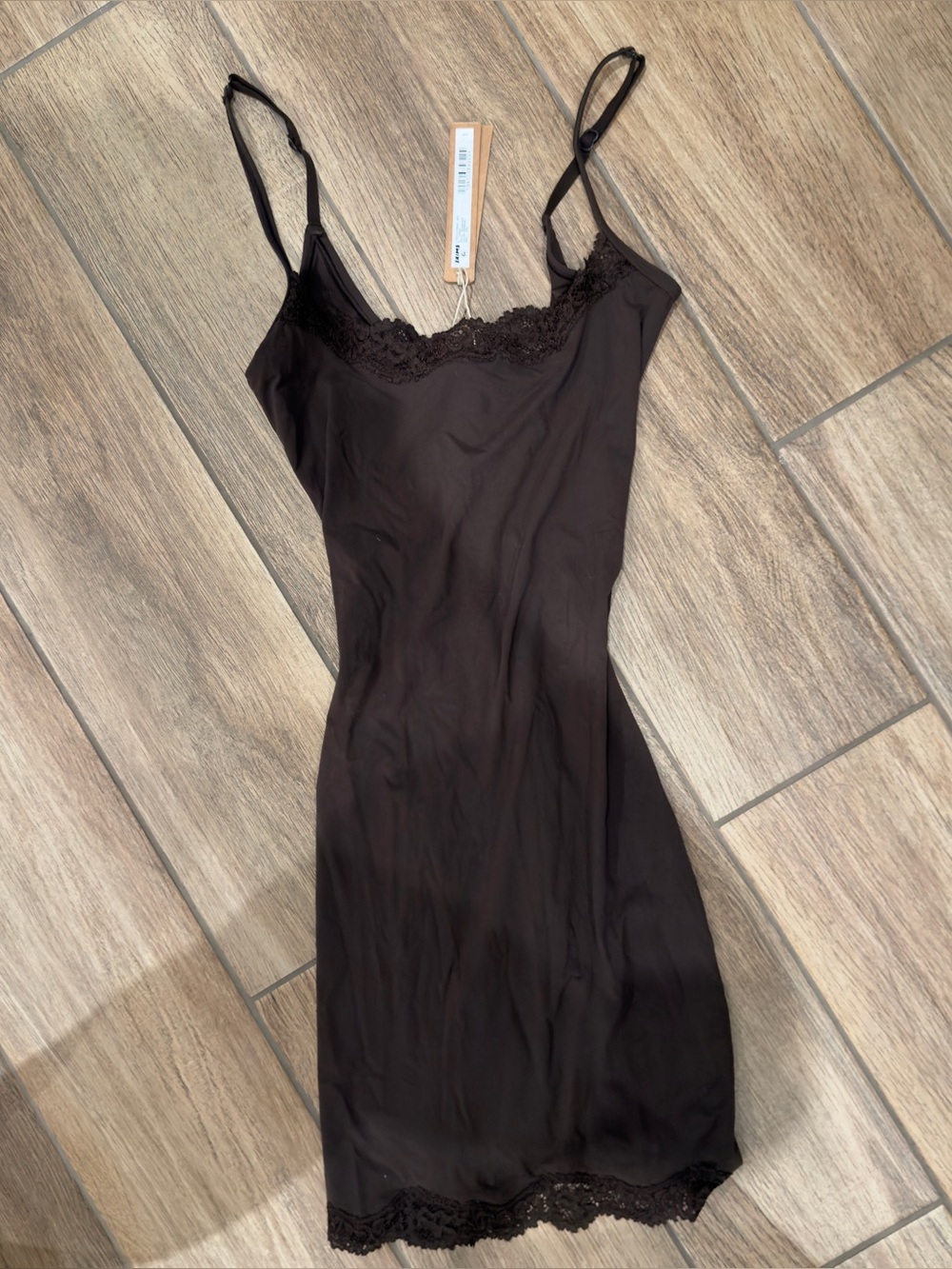 NWT SKIMS Fits Everybody Lace Slip Dress